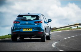 Mazda CX-3, rear action